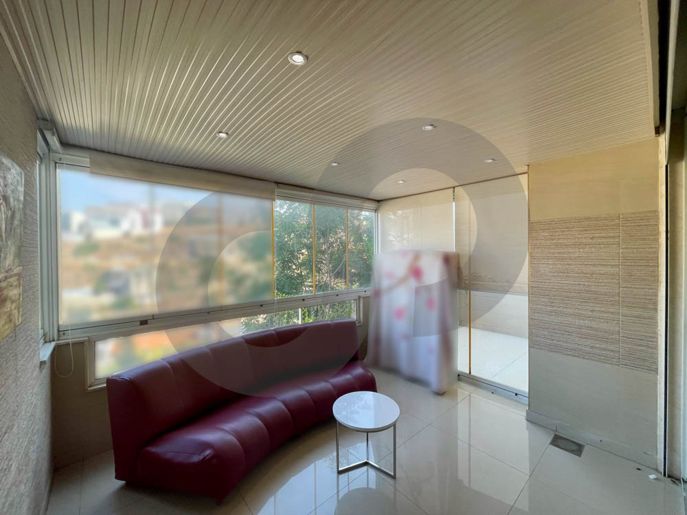 315 sqm apartment , mountain view, terrace, 30 seconds from Mar takla Square — الصورة 3