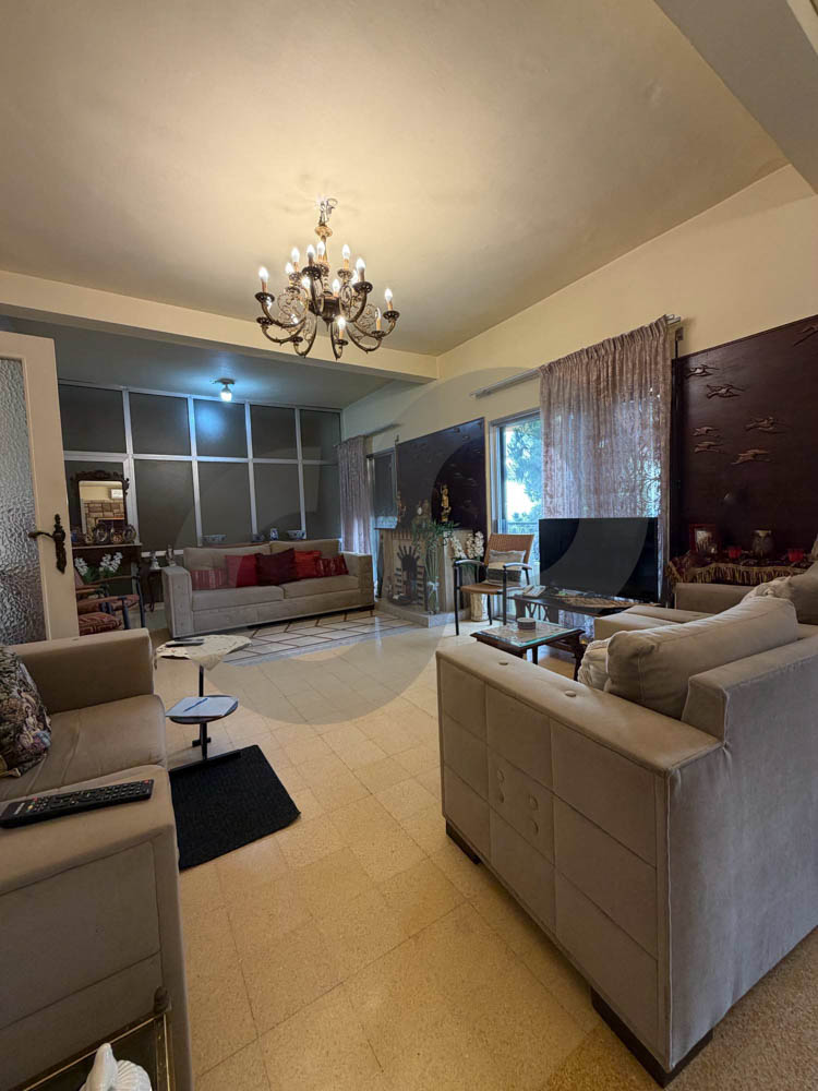 SEA AND MOUNTAIN VIEW / VILLA FOR SALE / NACCACHE-METN — الصورة 3