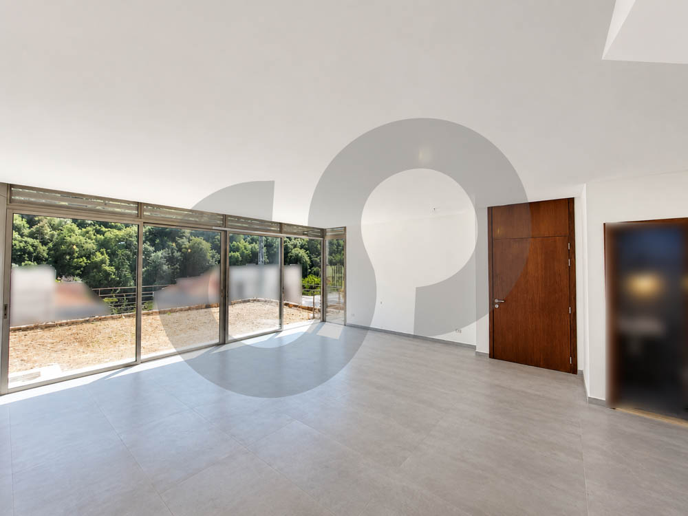 VILLA FOR SALE / MOUNTAIN VIEW / GARDEN / MANSOURIEH-METN — الصورة 3