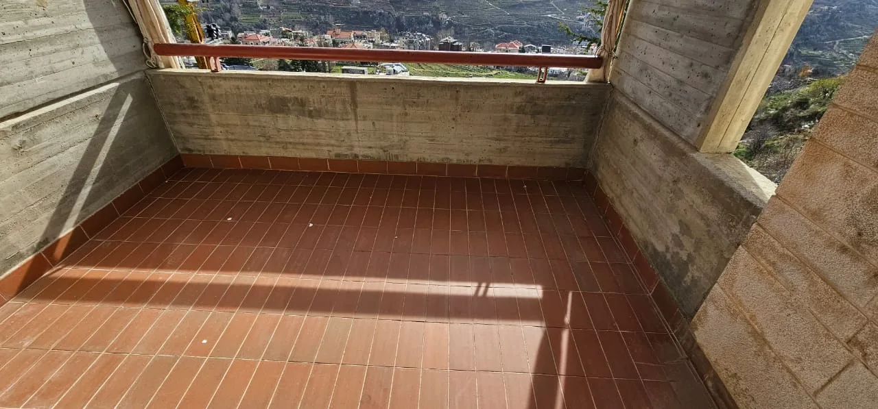 Chalet for sale in Faraiya — الصورة 6