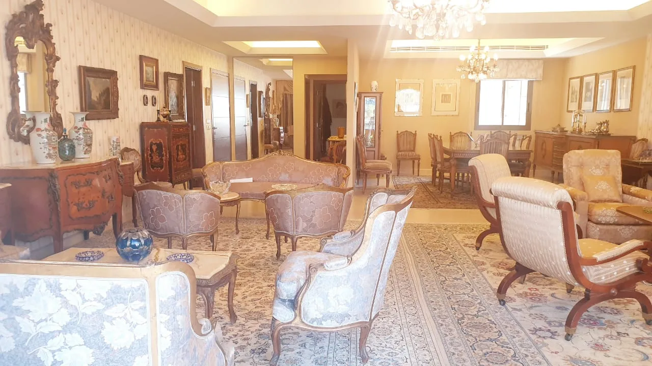 Apartment for Sale in Syoufi, Beirut, Lebanon — الصورة 2