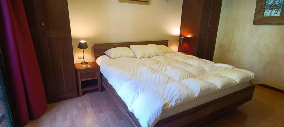Chalet for rent in Kfardebian — الصورة 6