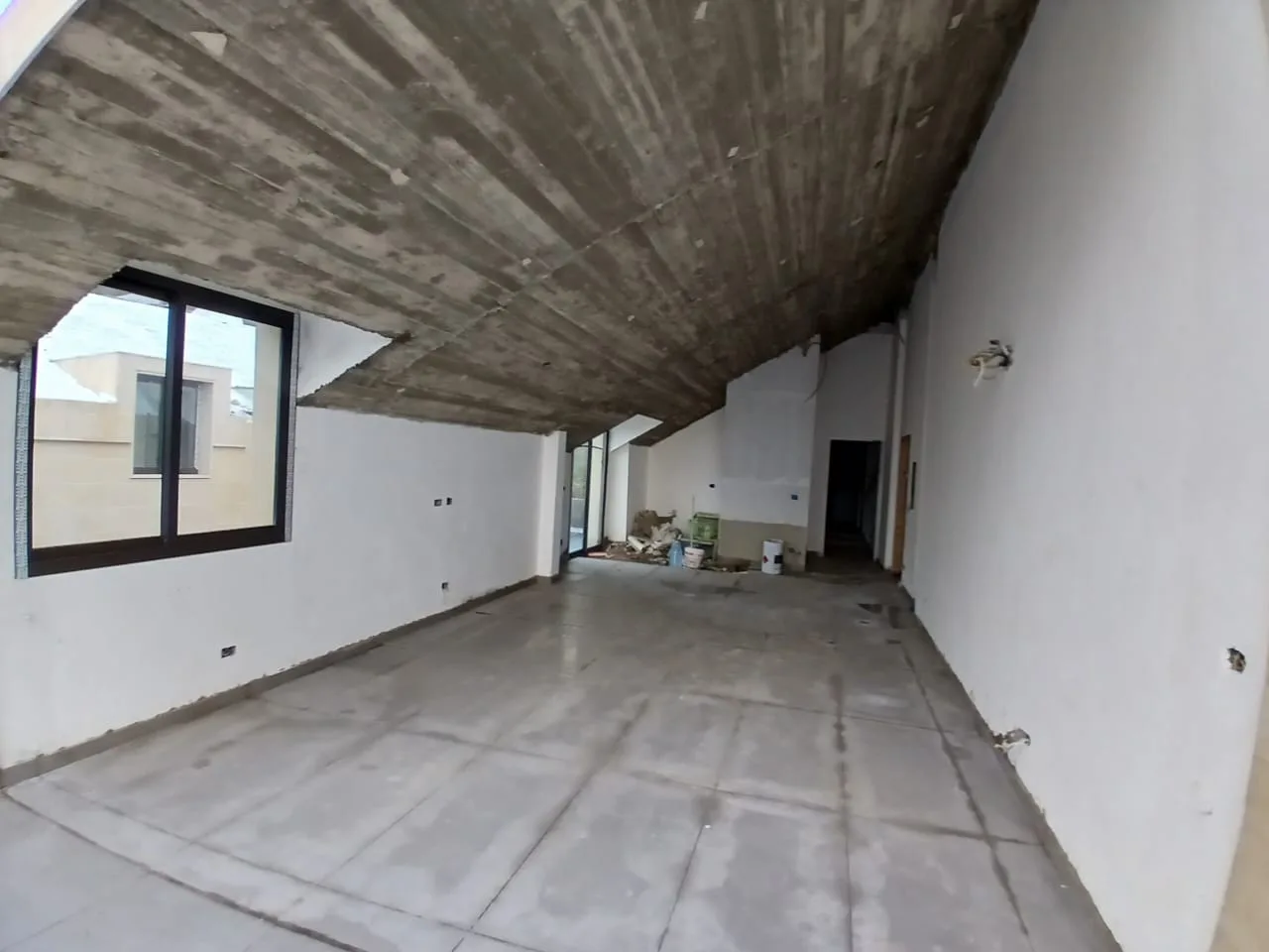 Apartment for Sale in Aatchane, Lebanon — الصورة 3