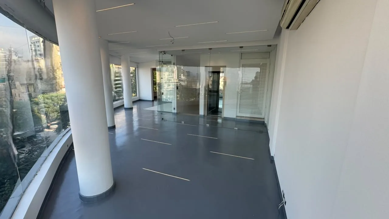 Office for Rent in Achrafieh — الصورة 3