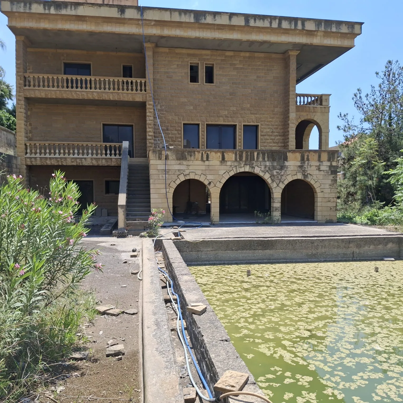 Land for Sale in Naqqache, Lebanon — الصورة 4