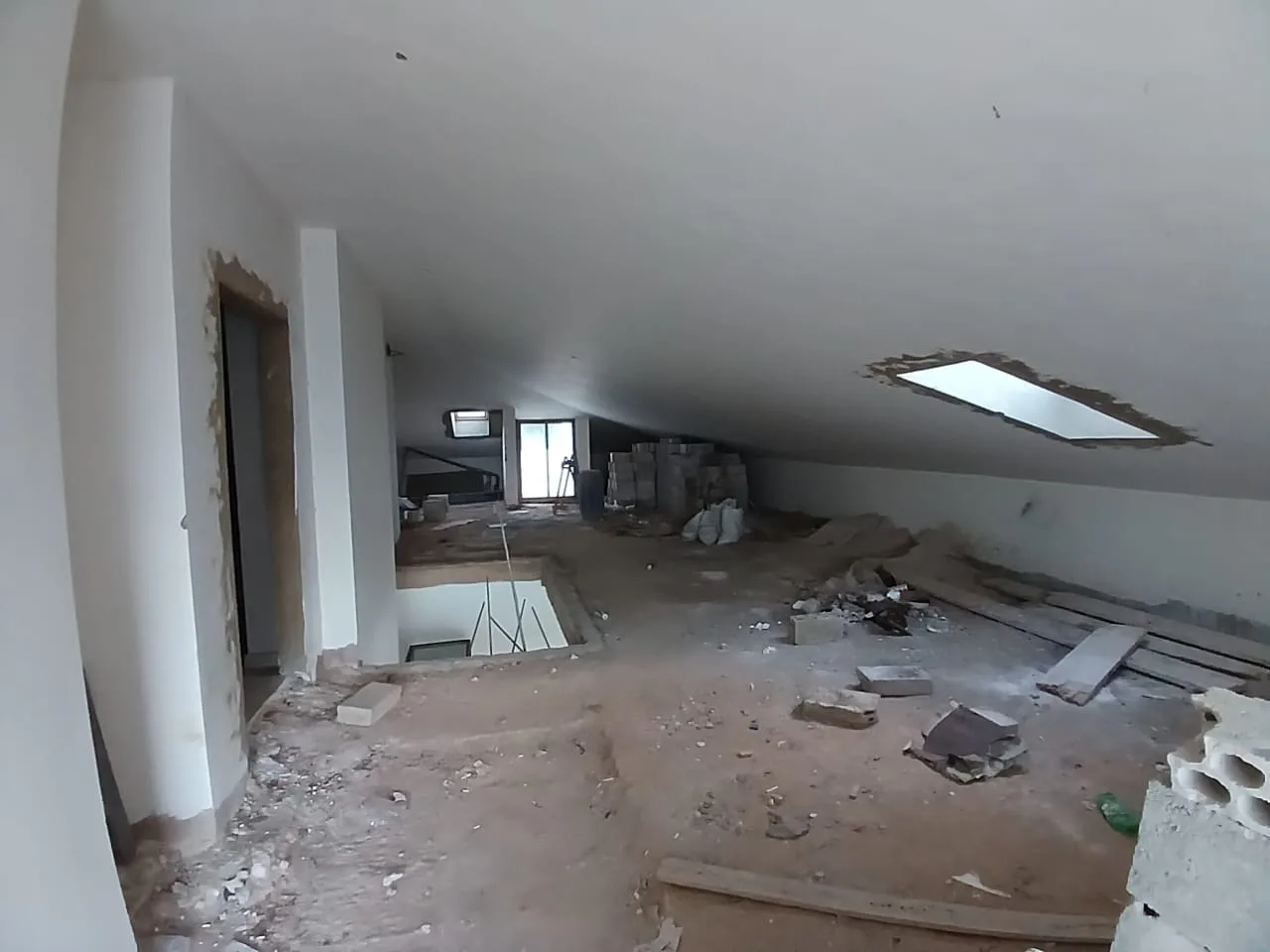 Duplex for Sale in Ain Saadeh, Lebanon — الصورة 7
