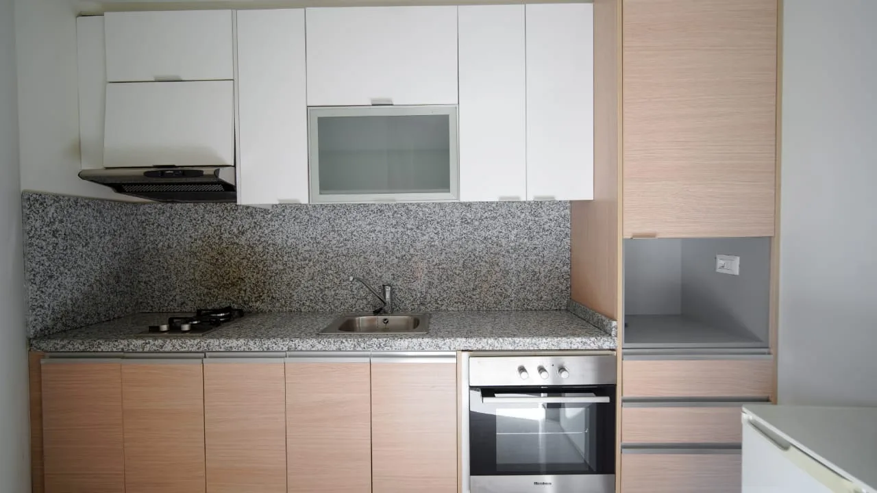Apartment for Rent in Jounieh, Lebanon — الصورة 3