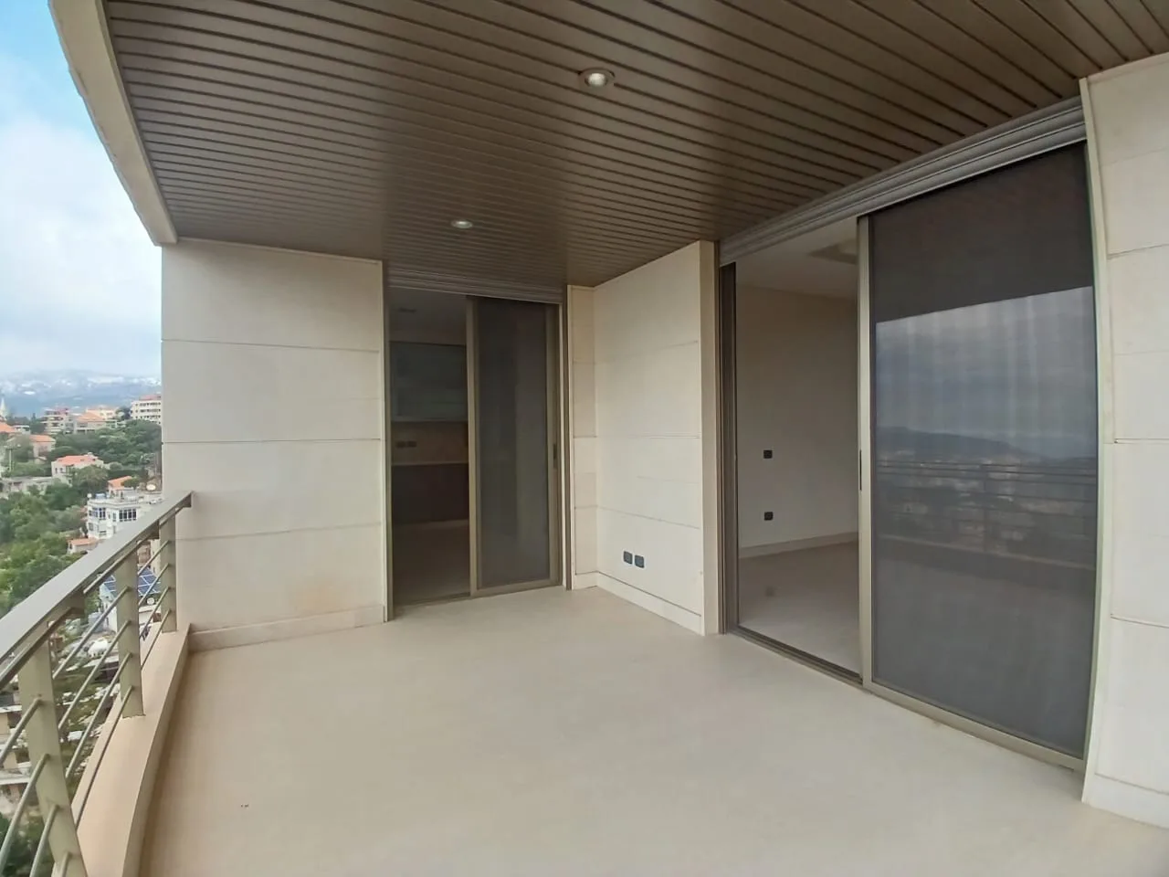 Apartment for Rent in Qornet El Hamra — الصورة 4