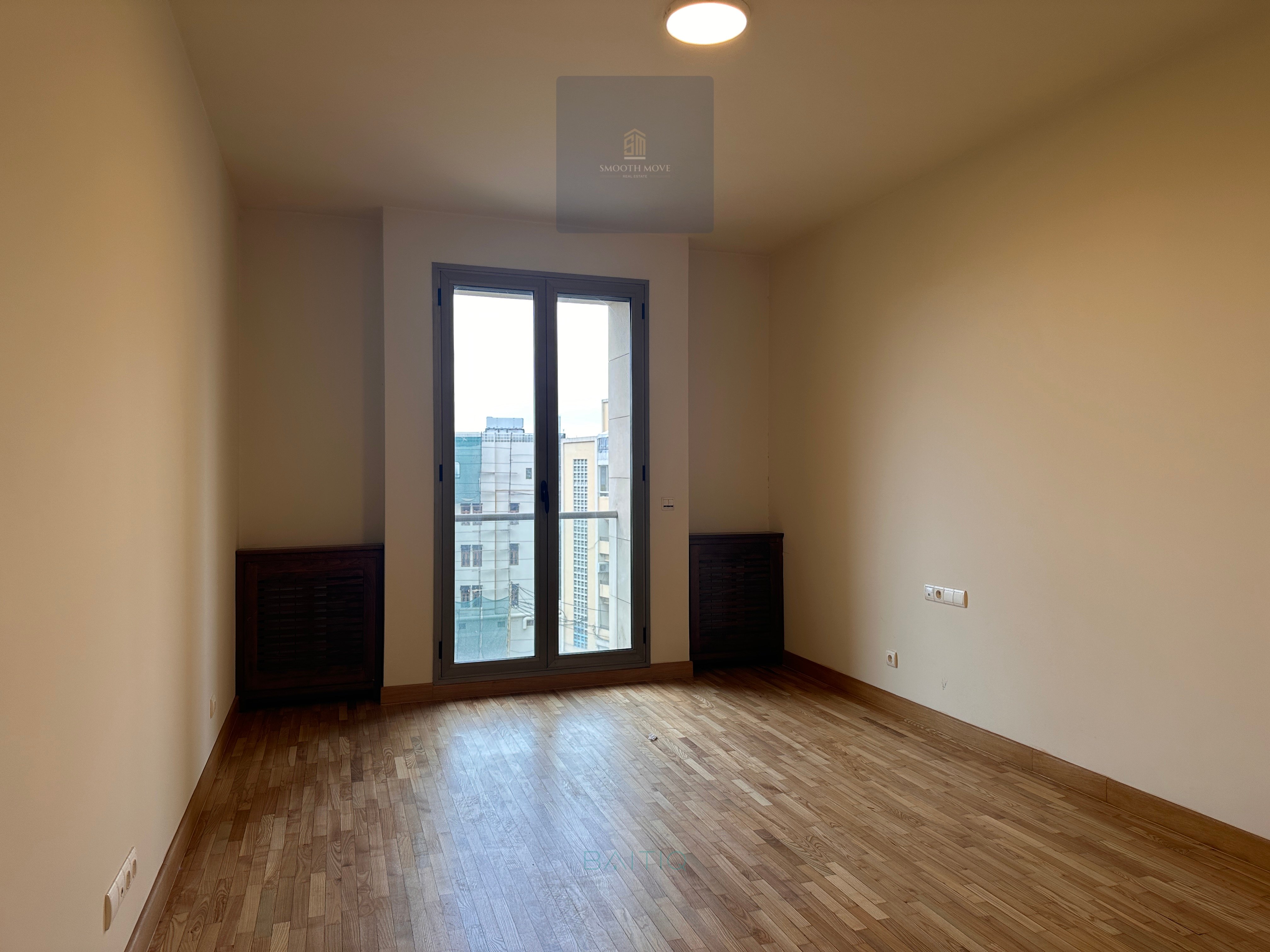 Spacious Apartment for Sale in Saifi, Beirut — الصورة 9