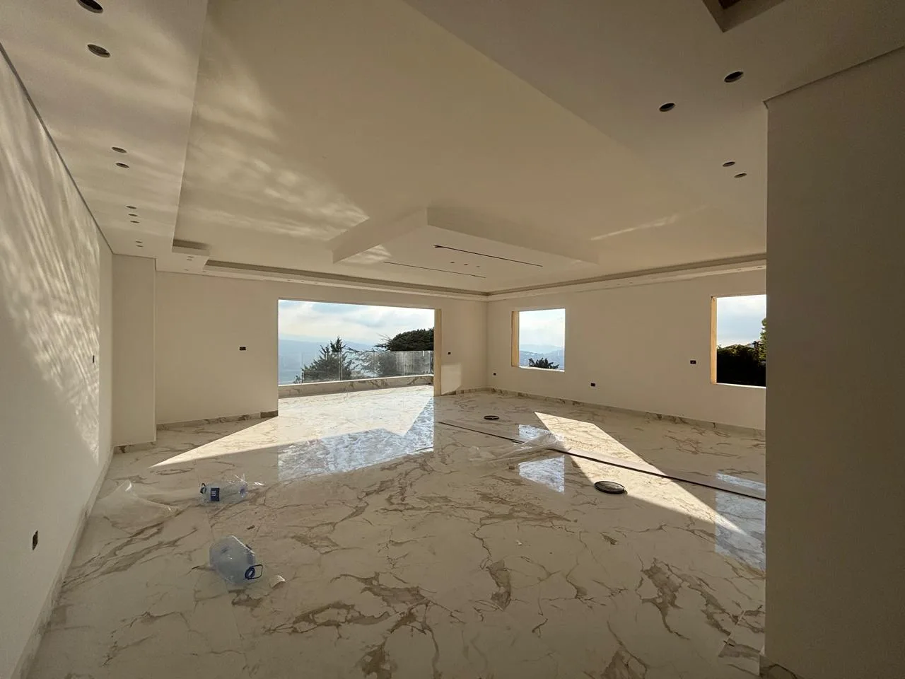 Apartment for Sale in Baabdat, Lebanon — الصورة 3