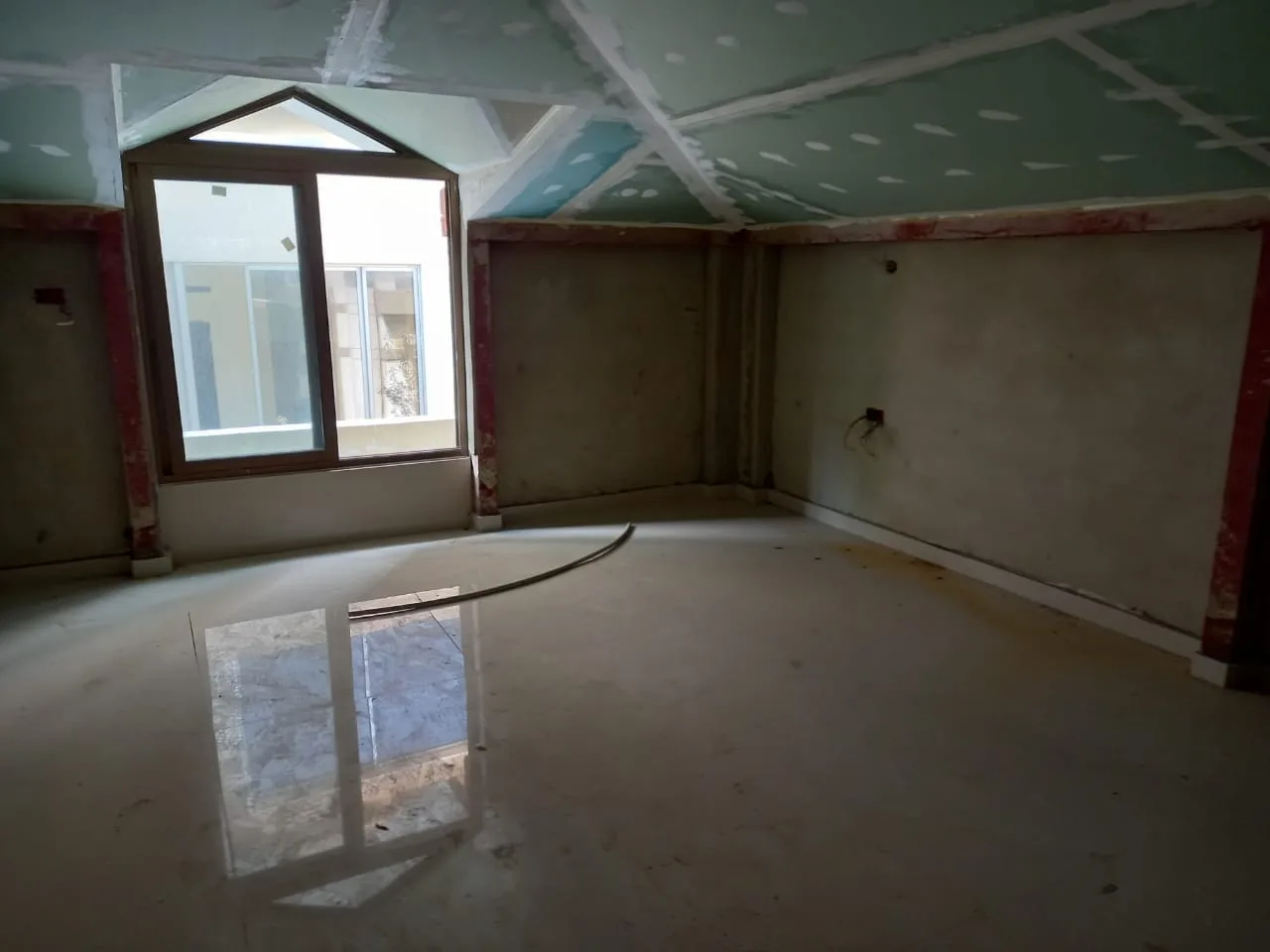 Duplex for Rent in Haret Sakher — الصورة 4
