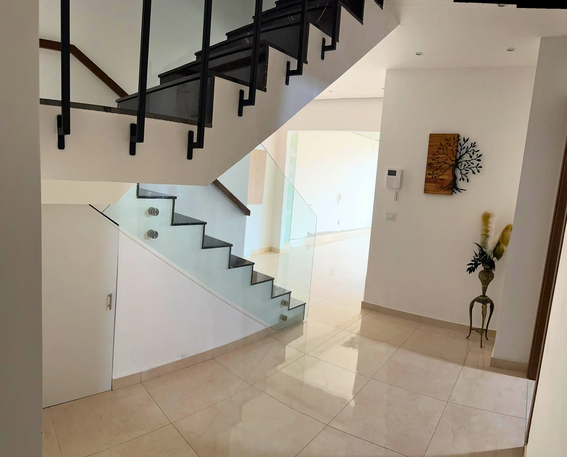 Duplex for Sale in Hazmieh, Lebanon — الصورة 2