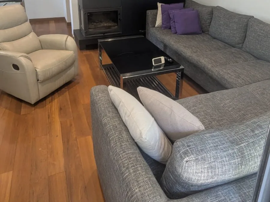 Chalet for Sale in Kfardebian — الصورة 6