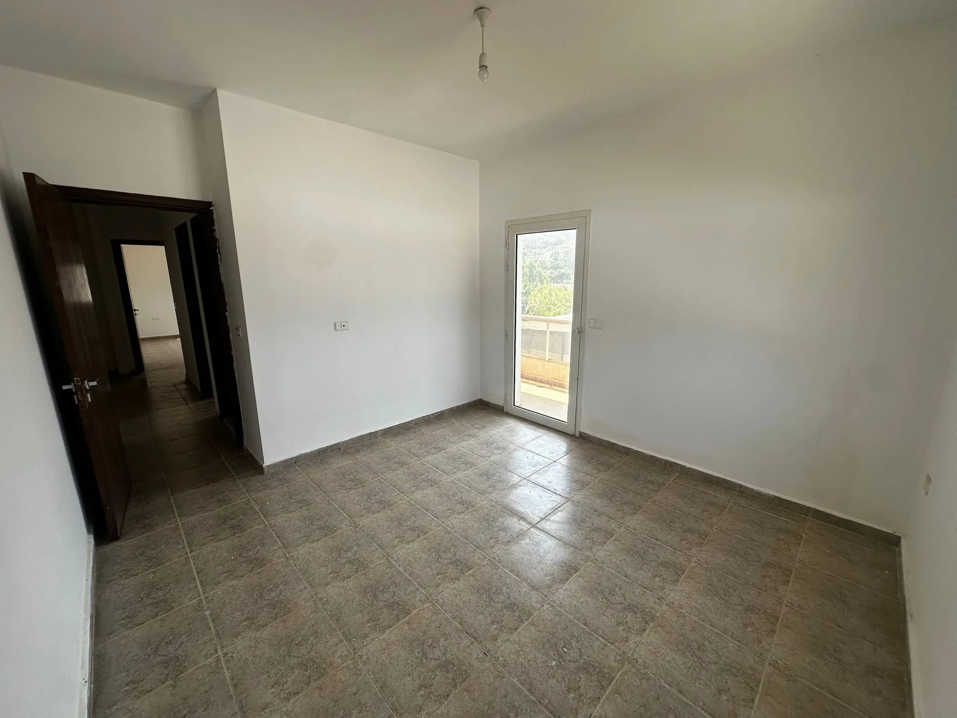 Apartment for Sale in Batroun, Lebanon — الصورة 6