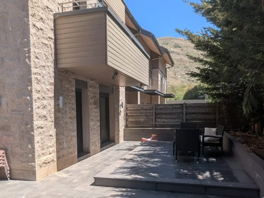 Chalet for Sale in Kfardebian