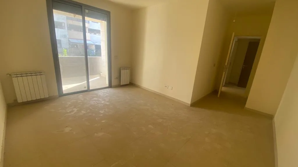 Apartment for Sale in Mazraat Yachoua, Lebanon — الصورة 8