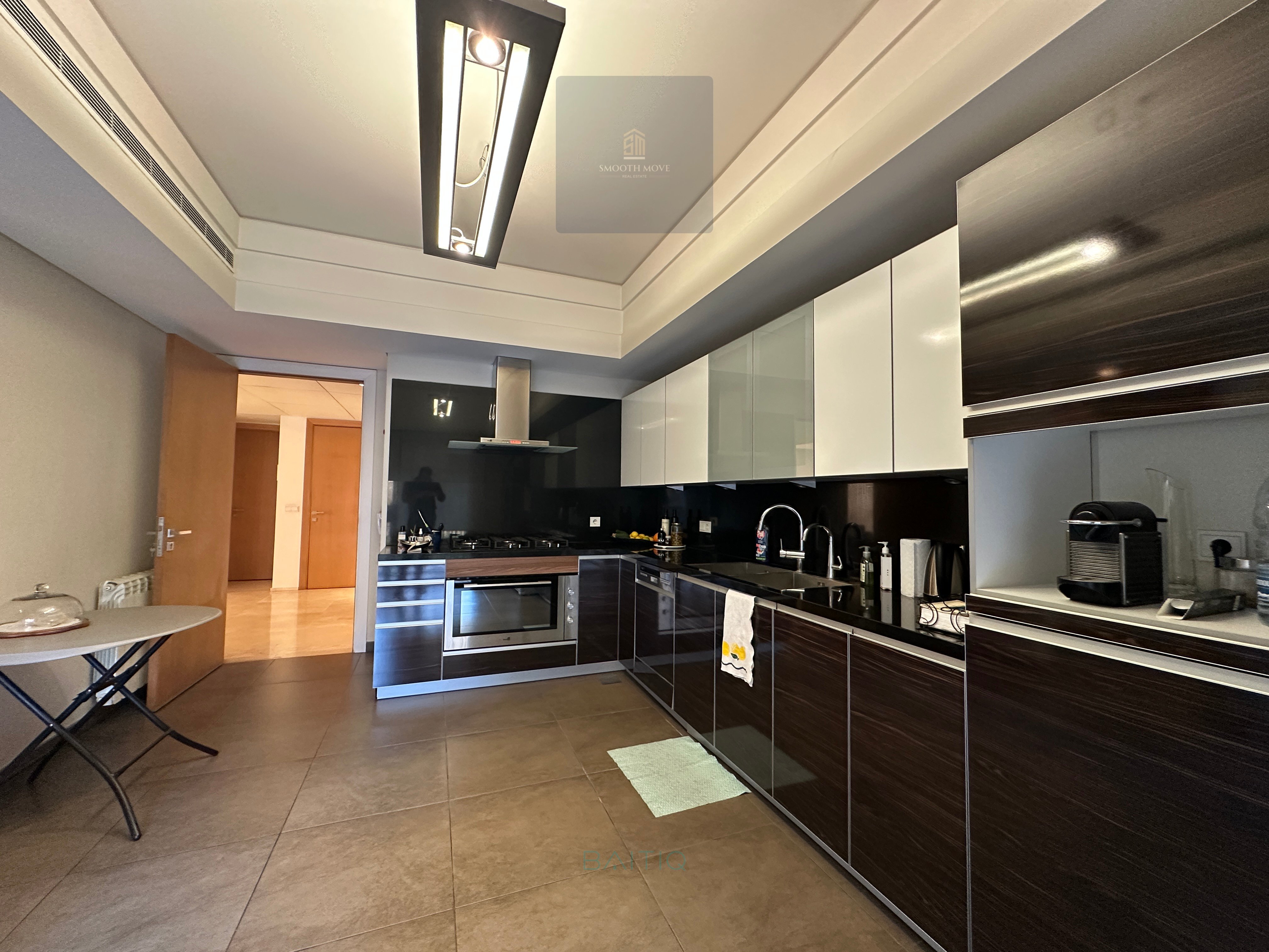 Gorgeous 3 Bedroom Apartment For Sale in Downtown Beirut — الصورة 6