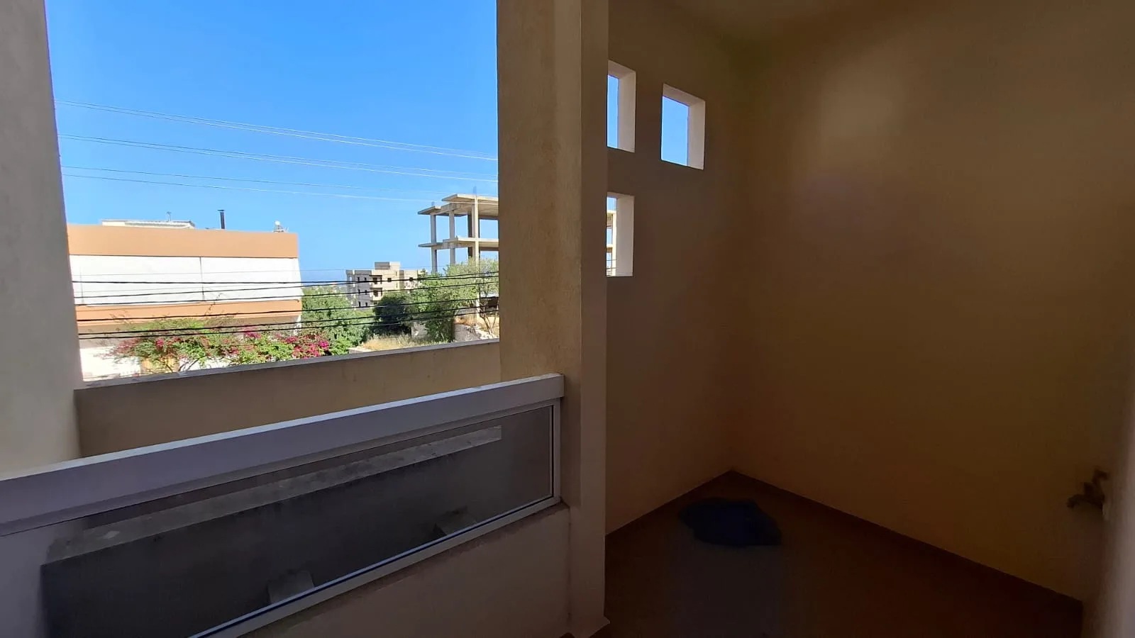 Apartment for Sale in Gharfine — الصورة 4