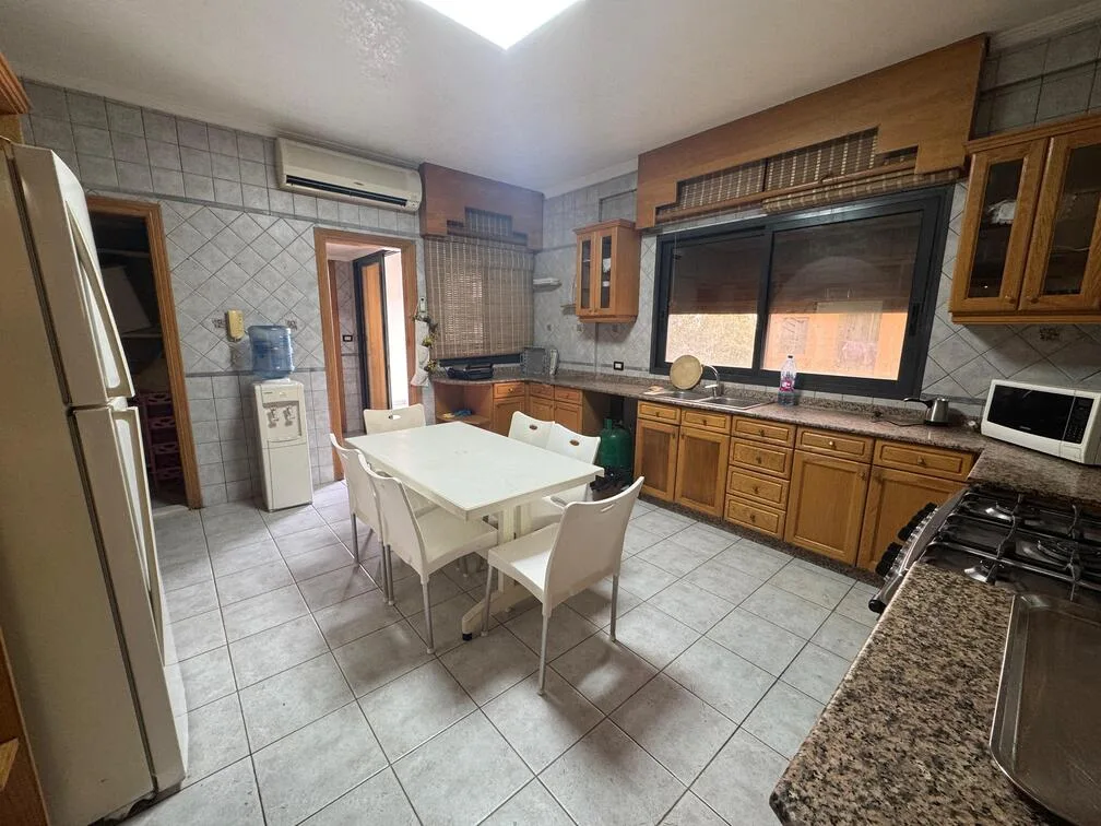 Apartment for Sale in Ramlet El Baida, Bayrut, Lebanon — الصورة 7