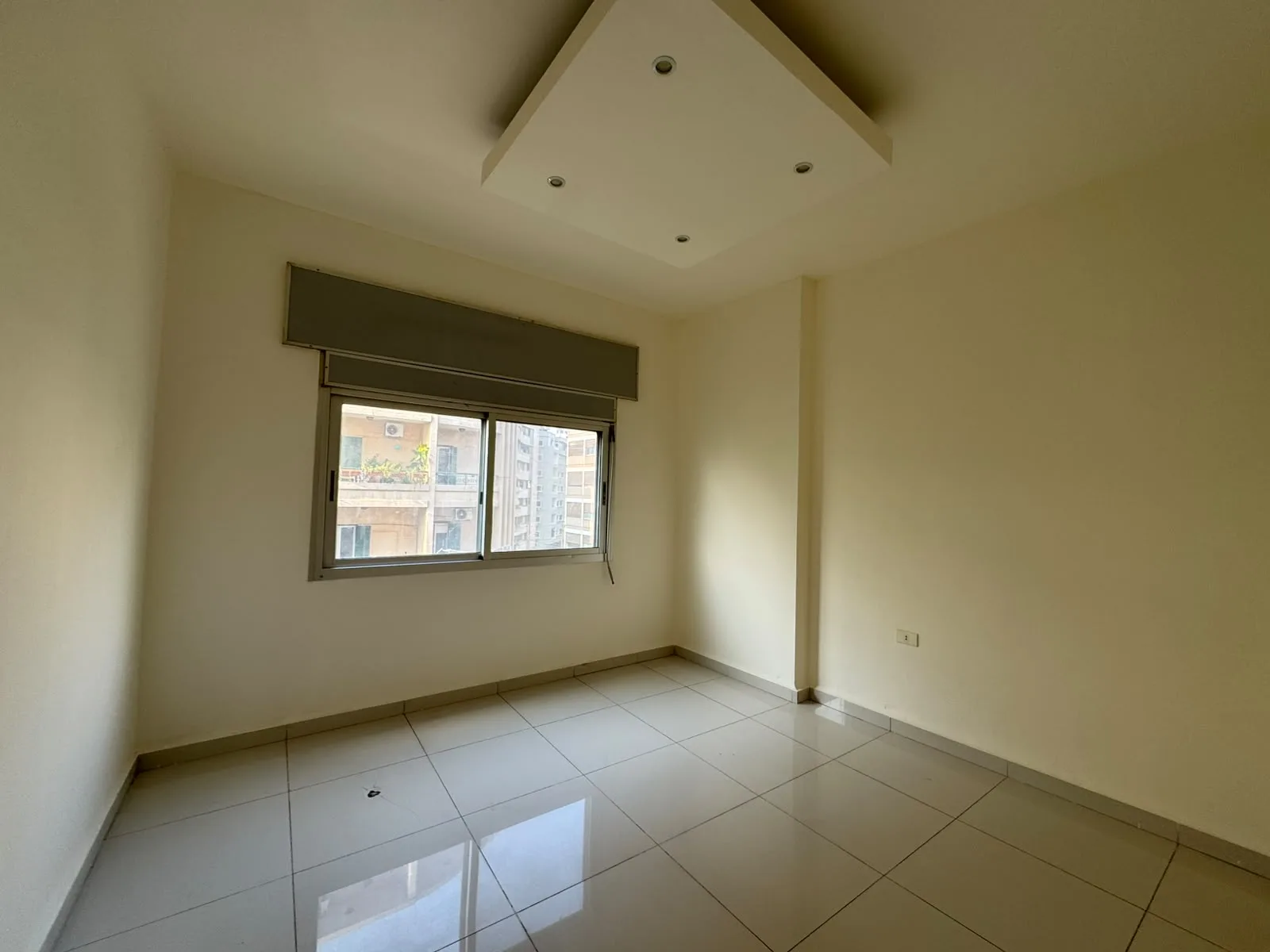 Apartment for rent in Achrafieh — الصورة 9