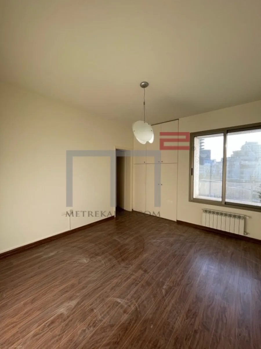 Apartment for Rent in Furn El Hayek — photo 3