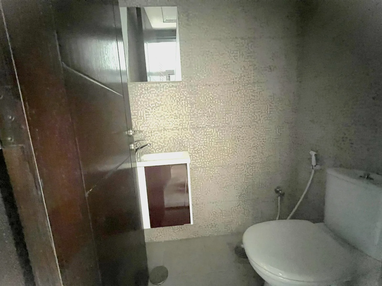 Apartment for Sale in Mar Mikhael, Bayrut, Lebanon — الصورة 9
