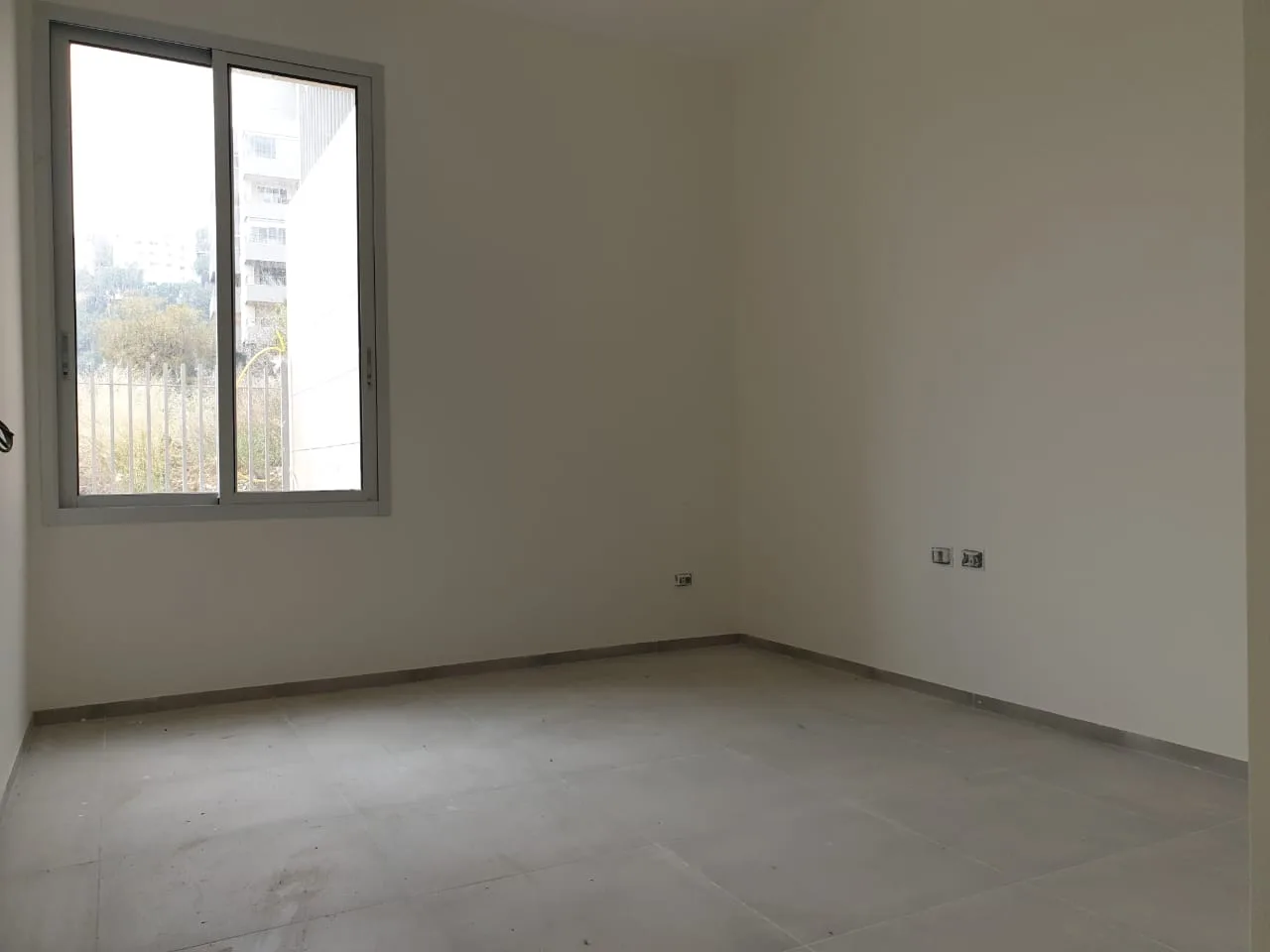Apartment for Sale in Beit Meri, Lebanon — الصورة 4