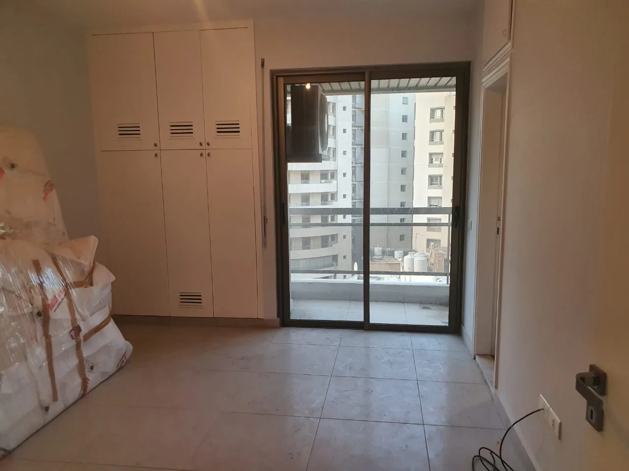 Apartment for Sale in Syoufi, Beirut, Lebanon — الصورة 6