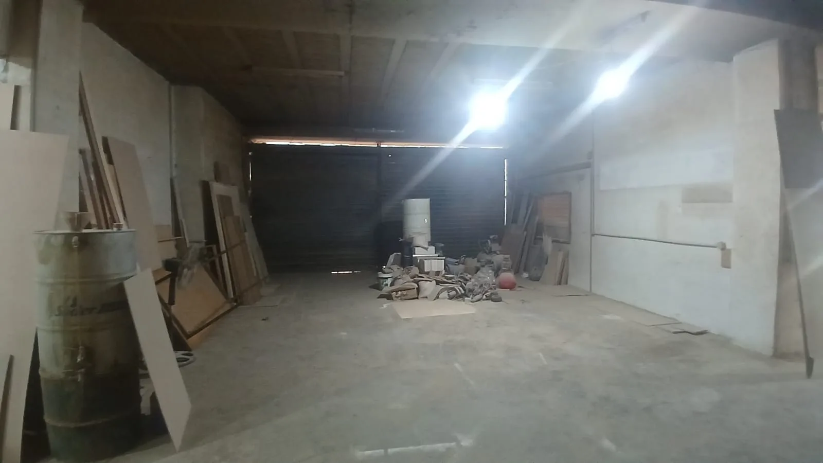 Warehouse for sale in Nahr El Mot — photo 2