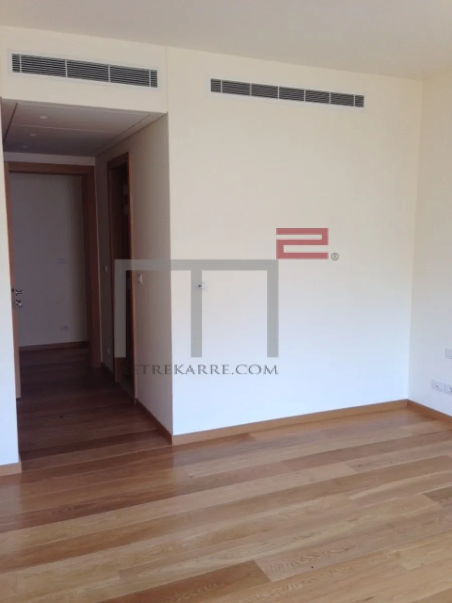Apartment for Rent in Ramlet El-Bayda — الصورة 4