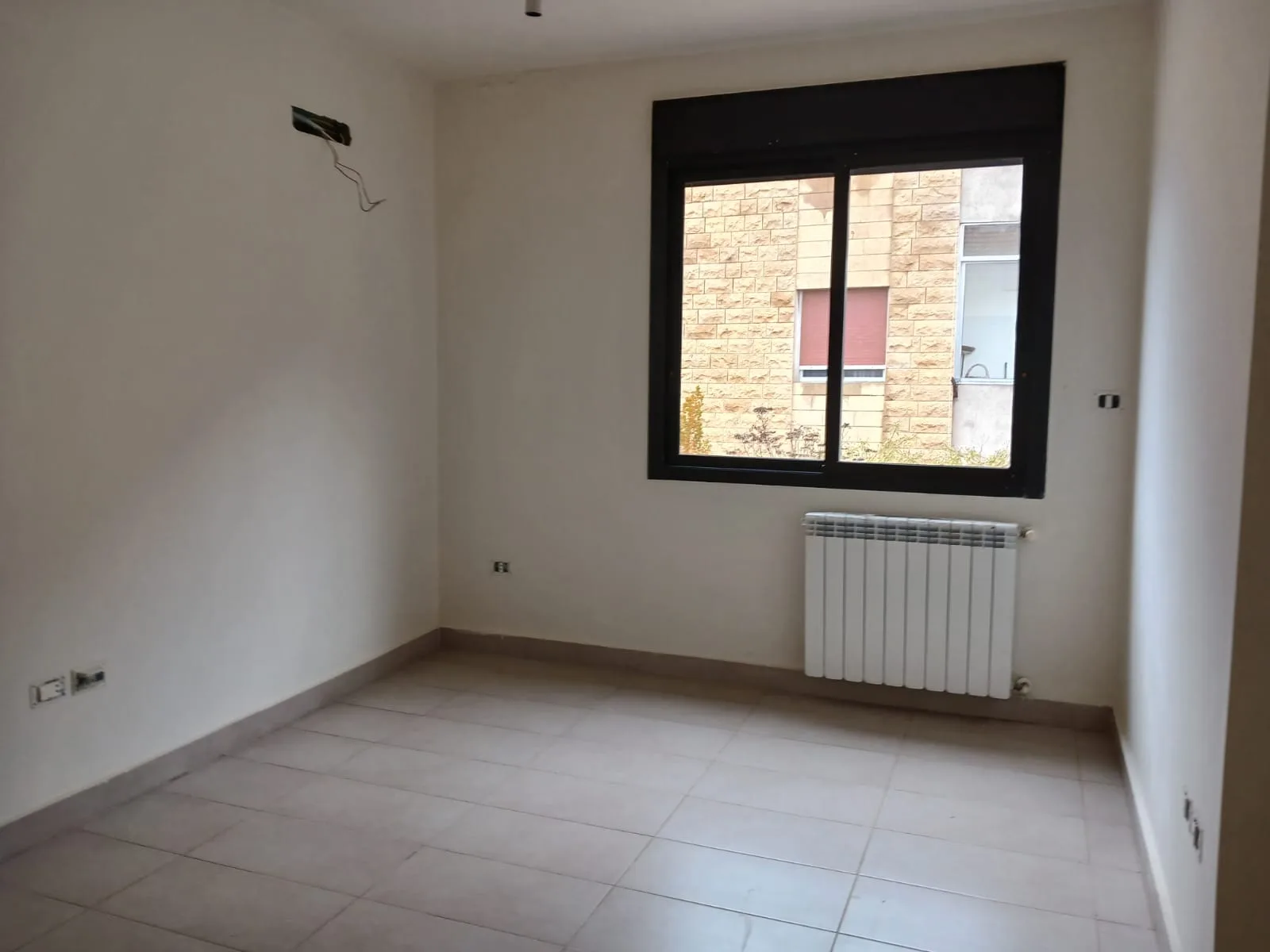 Apartment for Sale in Mazraat Yachoua, Lebanon — الصورة 5