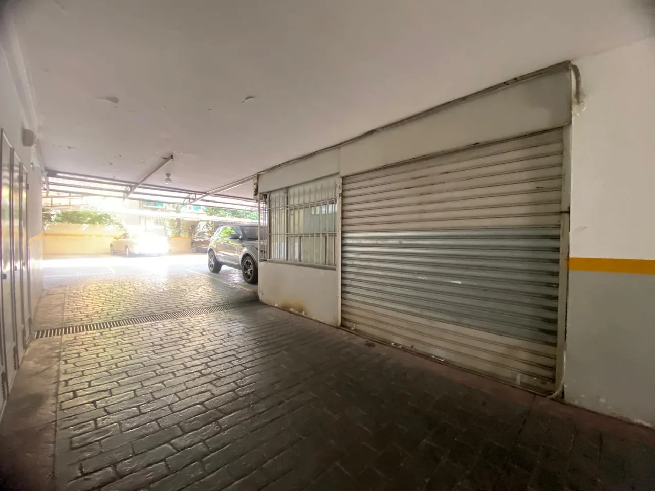 Warehouse for sale in Achrafieh
