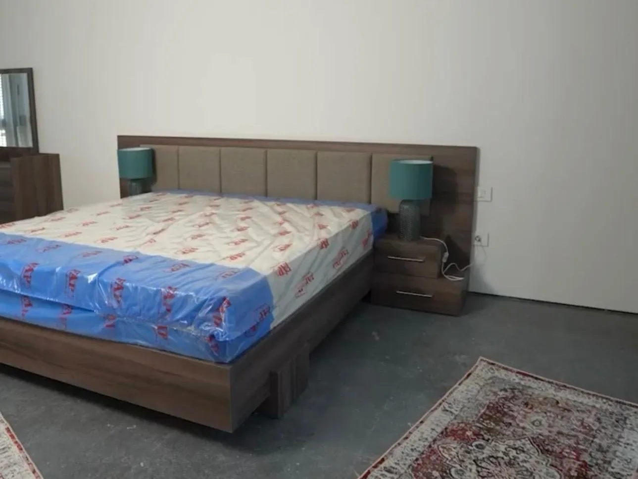 Apartment for Rent in Saifi Village — الصورة 3