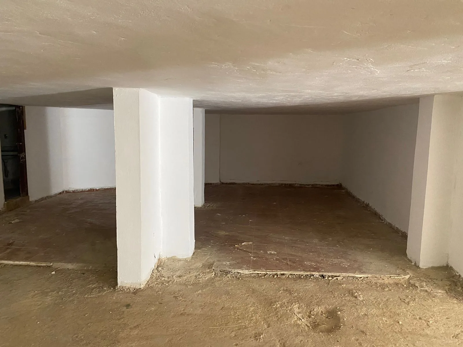 Warehouse for sale in Ain Saadeh — الصورة 9