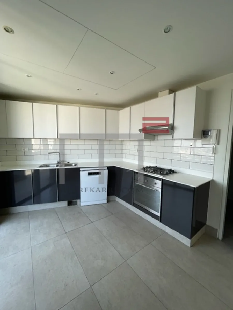 Duplex for Rent in Achrafieh — photo 3