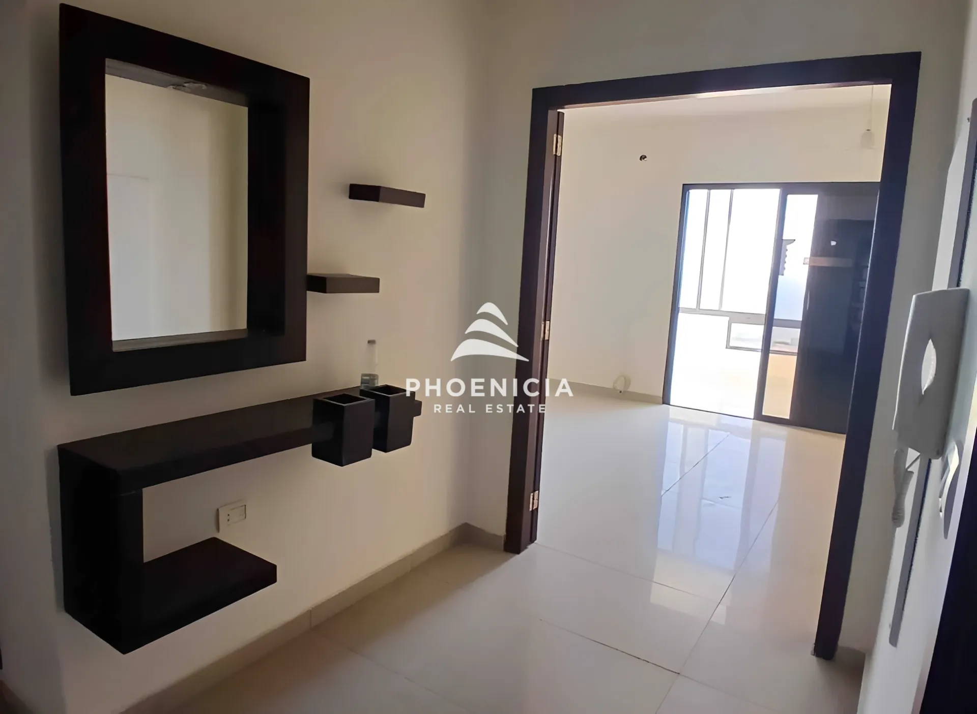 Apartment for sale in Amchit, Lebanon — الصورة 3