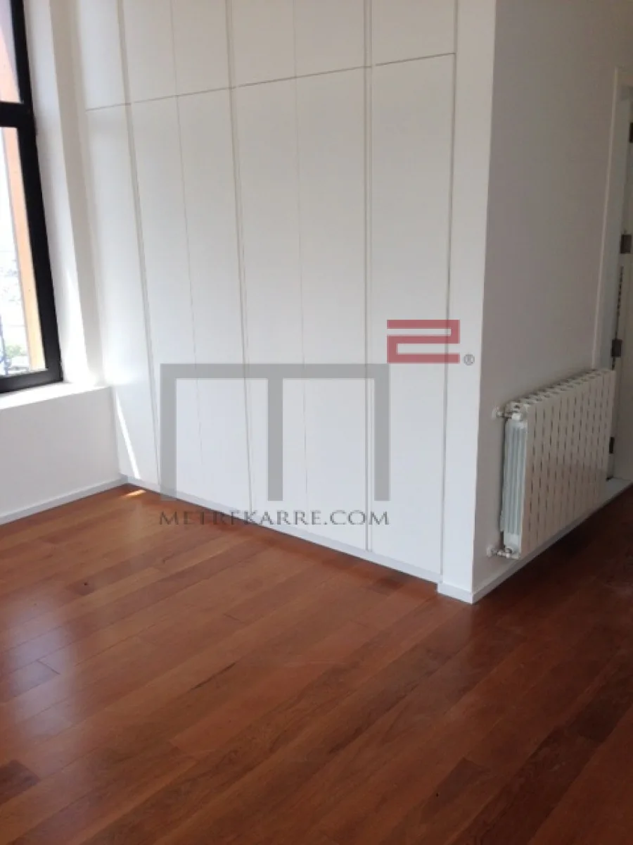 Apartment for Rent in Mar Mikhael — الصورة 4