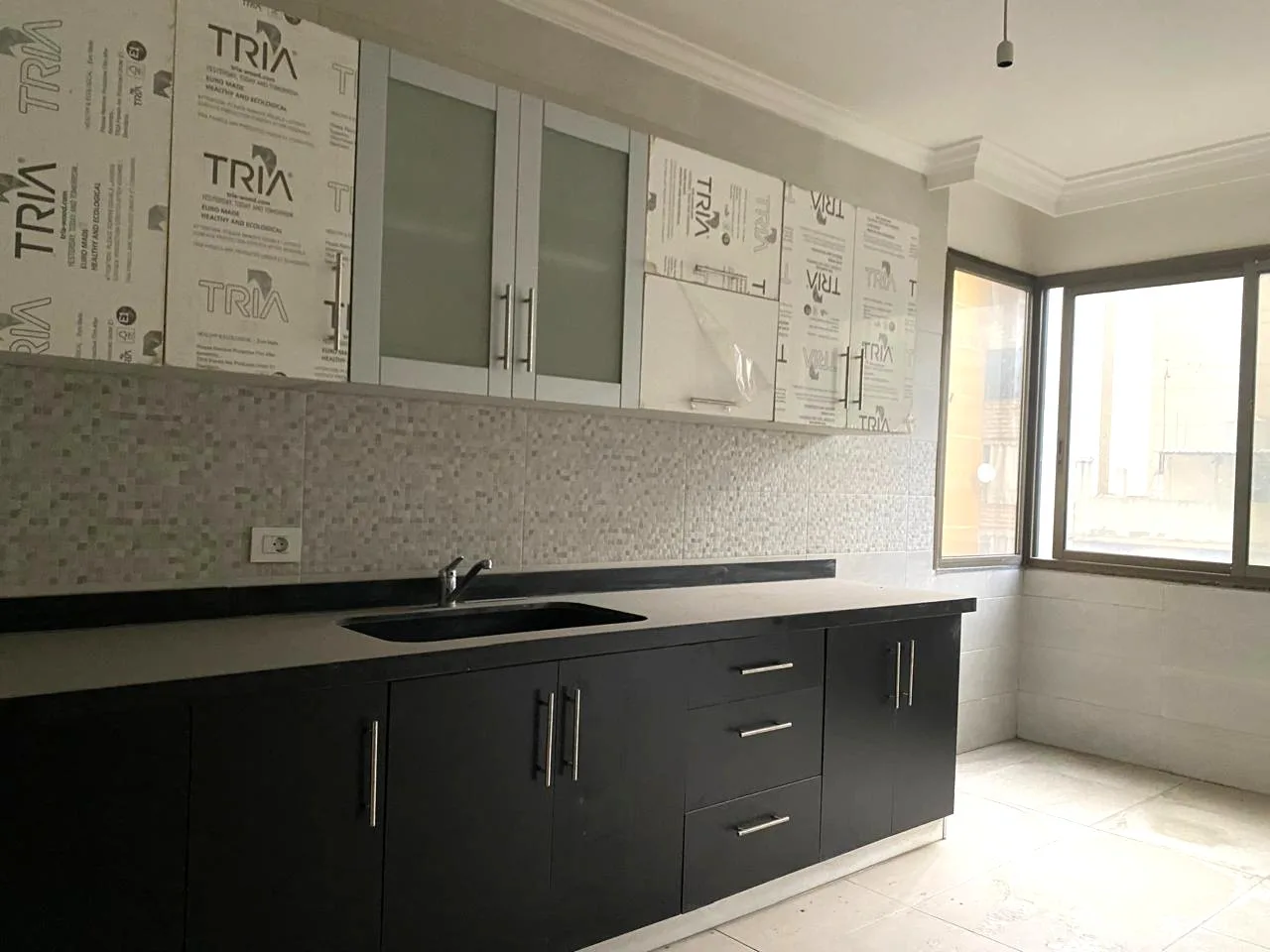 Apartment for Sale in Bourj Abi Haydar, Beirut, Lebanon — الصورة 2