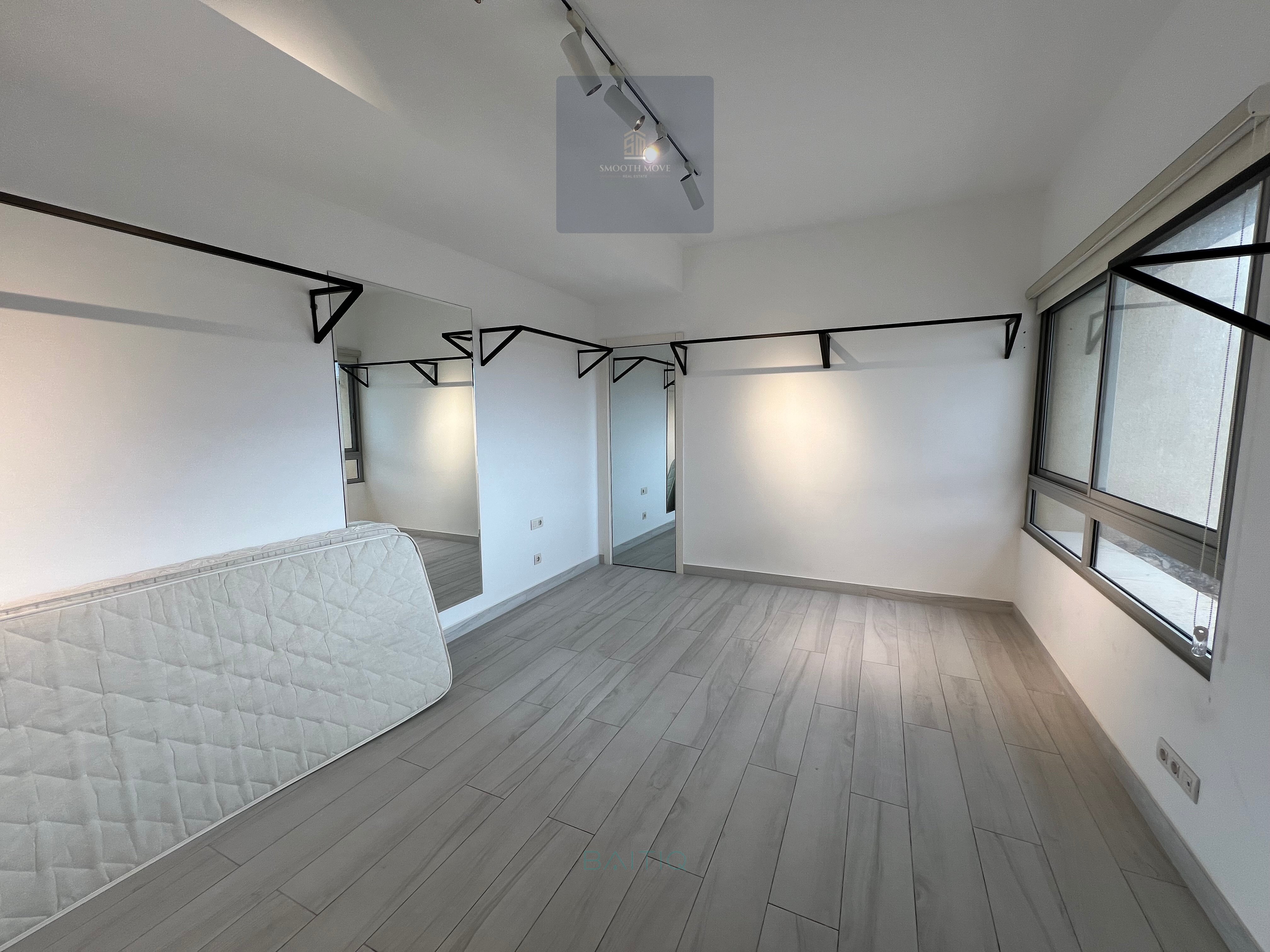 Gorgeous 3 Bedroom for Sale in Ashrafieh in a Gated Community — الصورة 12