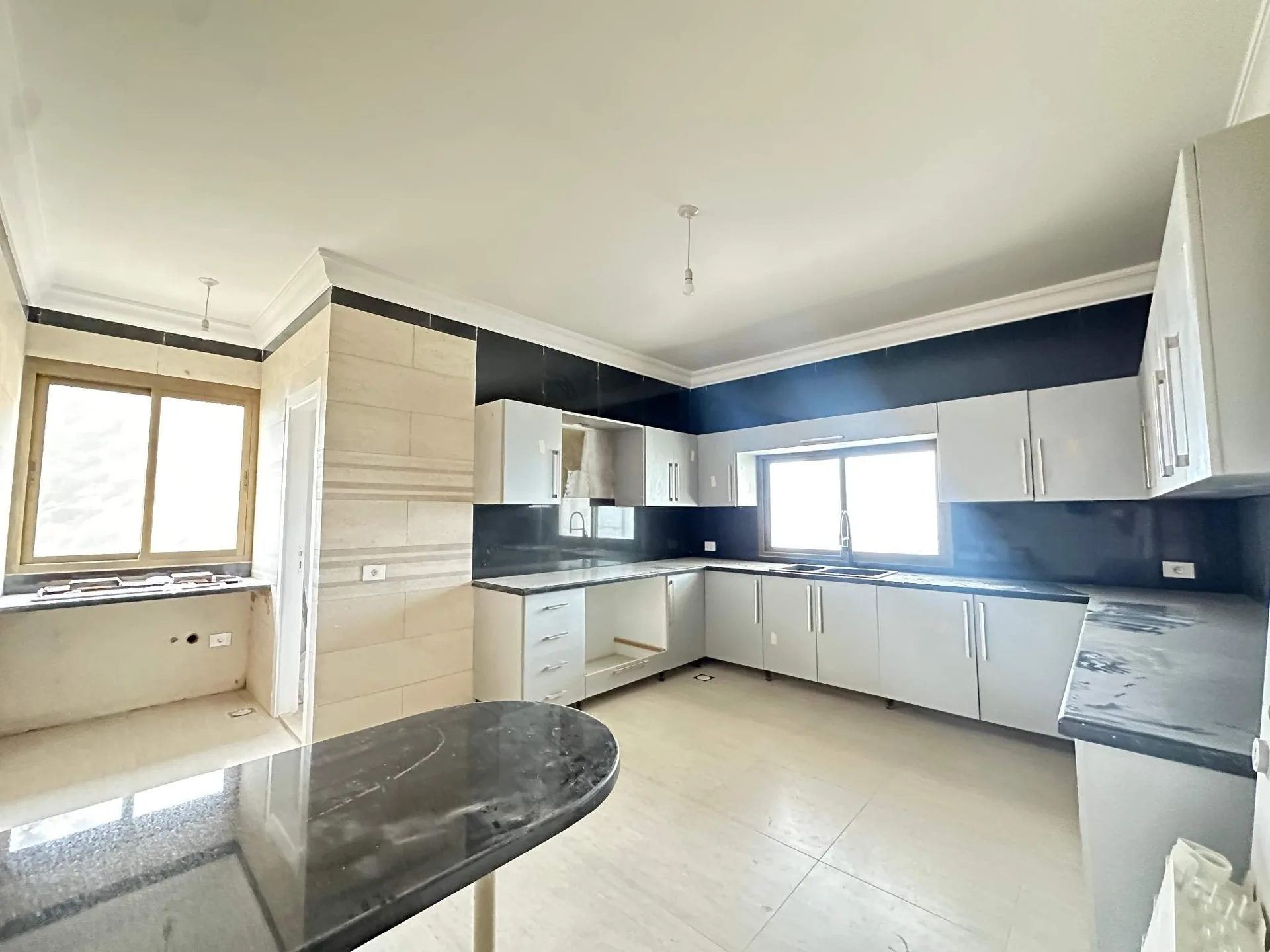 Apartment for Sale in Ain Saadeh — الصورة 5