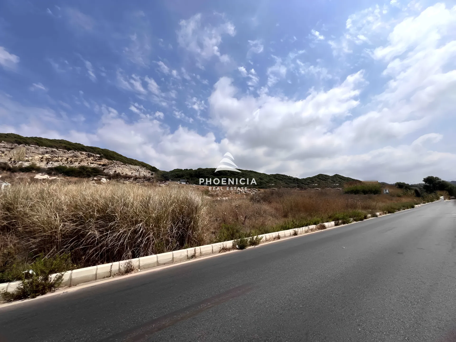 Land for Sale in Aamchit — الصورة 2