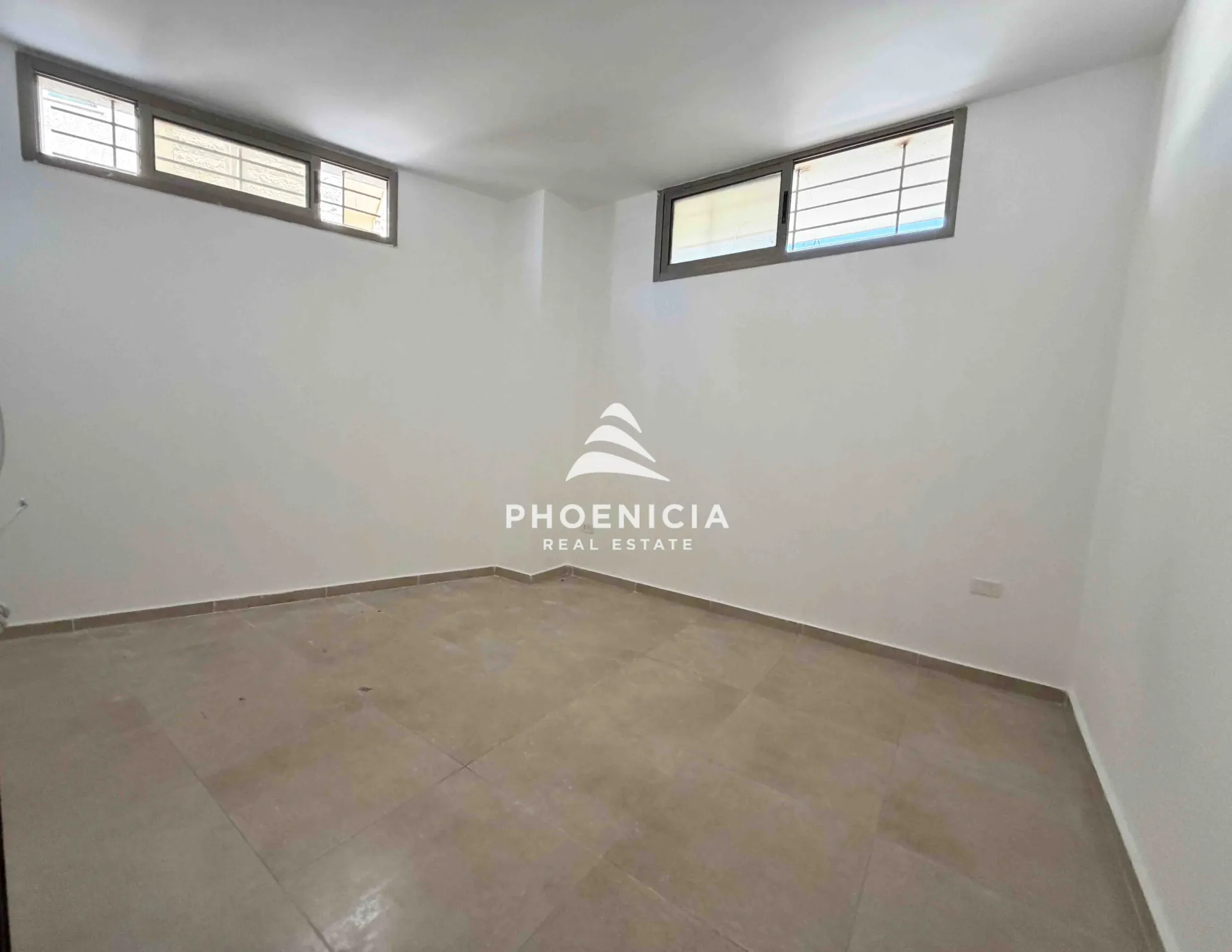 Apartment for sale in Amchit, Lebanon — الصورة 3