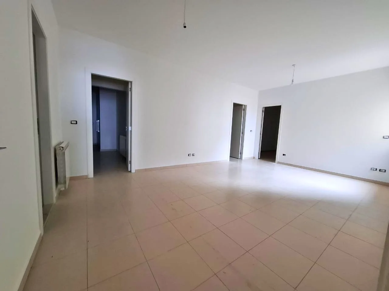 Apartment for Sale in Sahel Aalma, Lebanon — الصورة 9