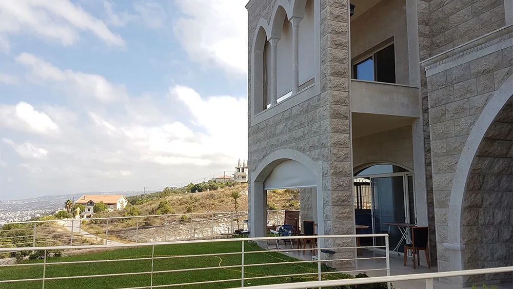 Villa for Sale in Halat , Lebanon — الصورة 3