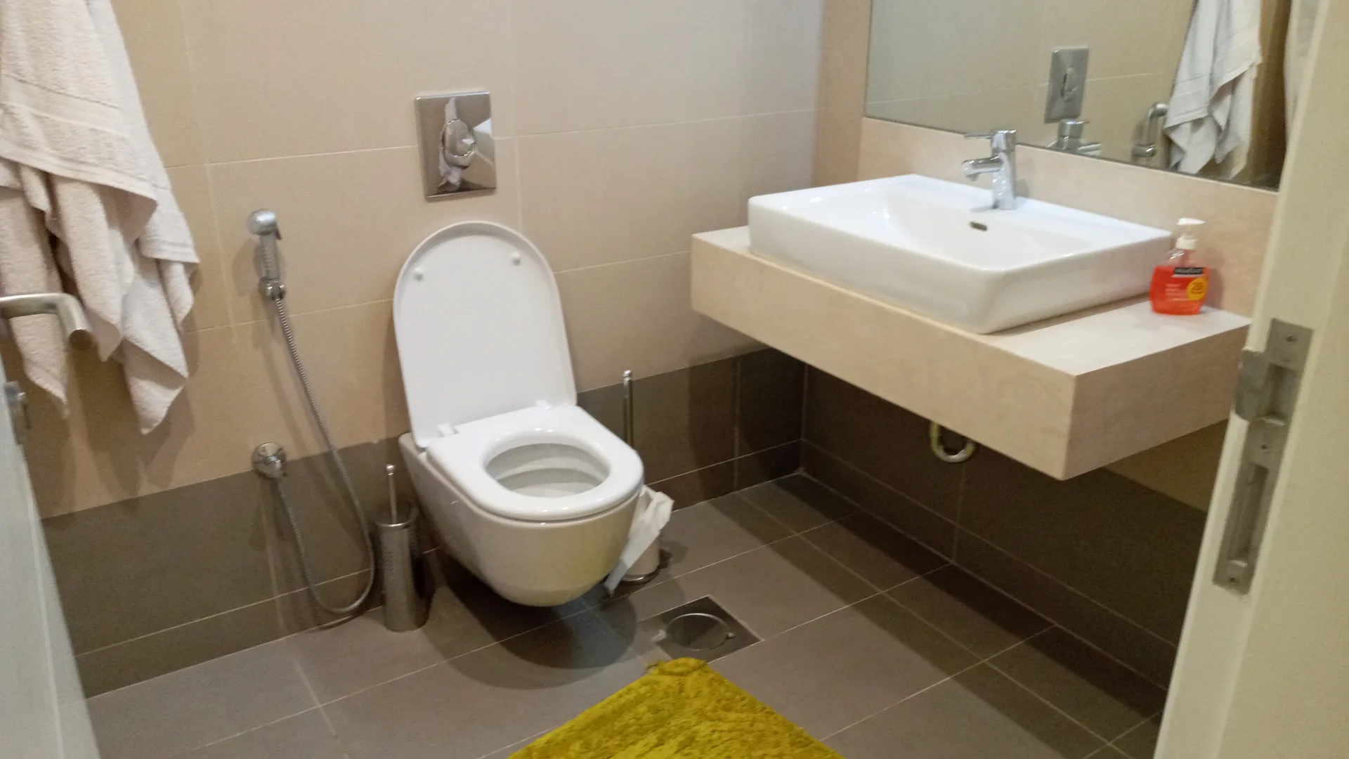 Apartment for Sale in Aatchane, Lebanon — الصورة 3