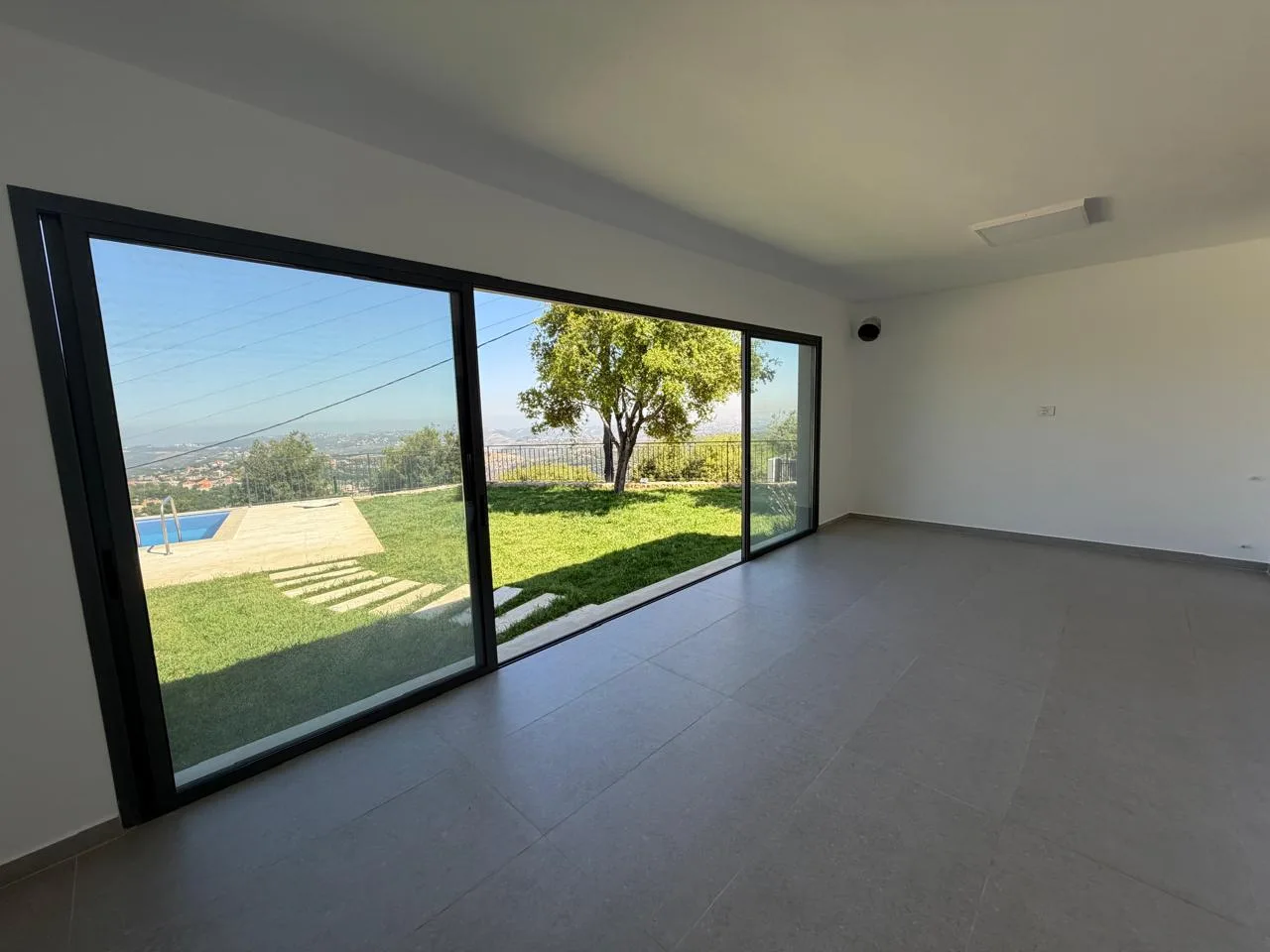 Villa for Sale in Batroun — الصورة 5