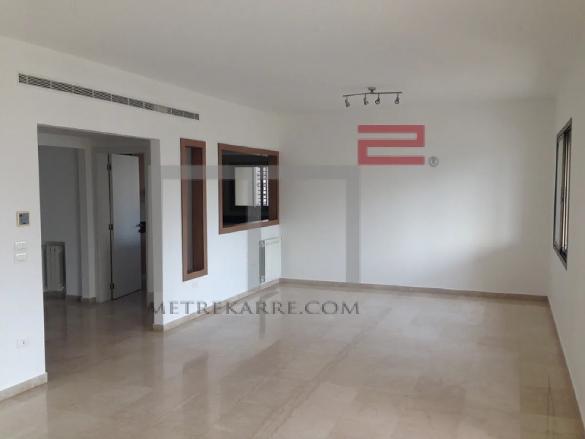 Apartment for Rent in Achrafieh — الصورة 1