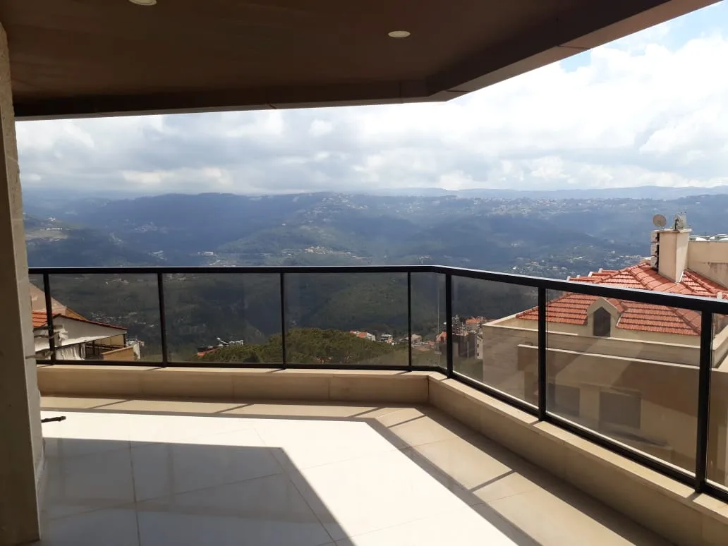 Duplex for Sale in Baabdat, Lebanon — الصورة 6