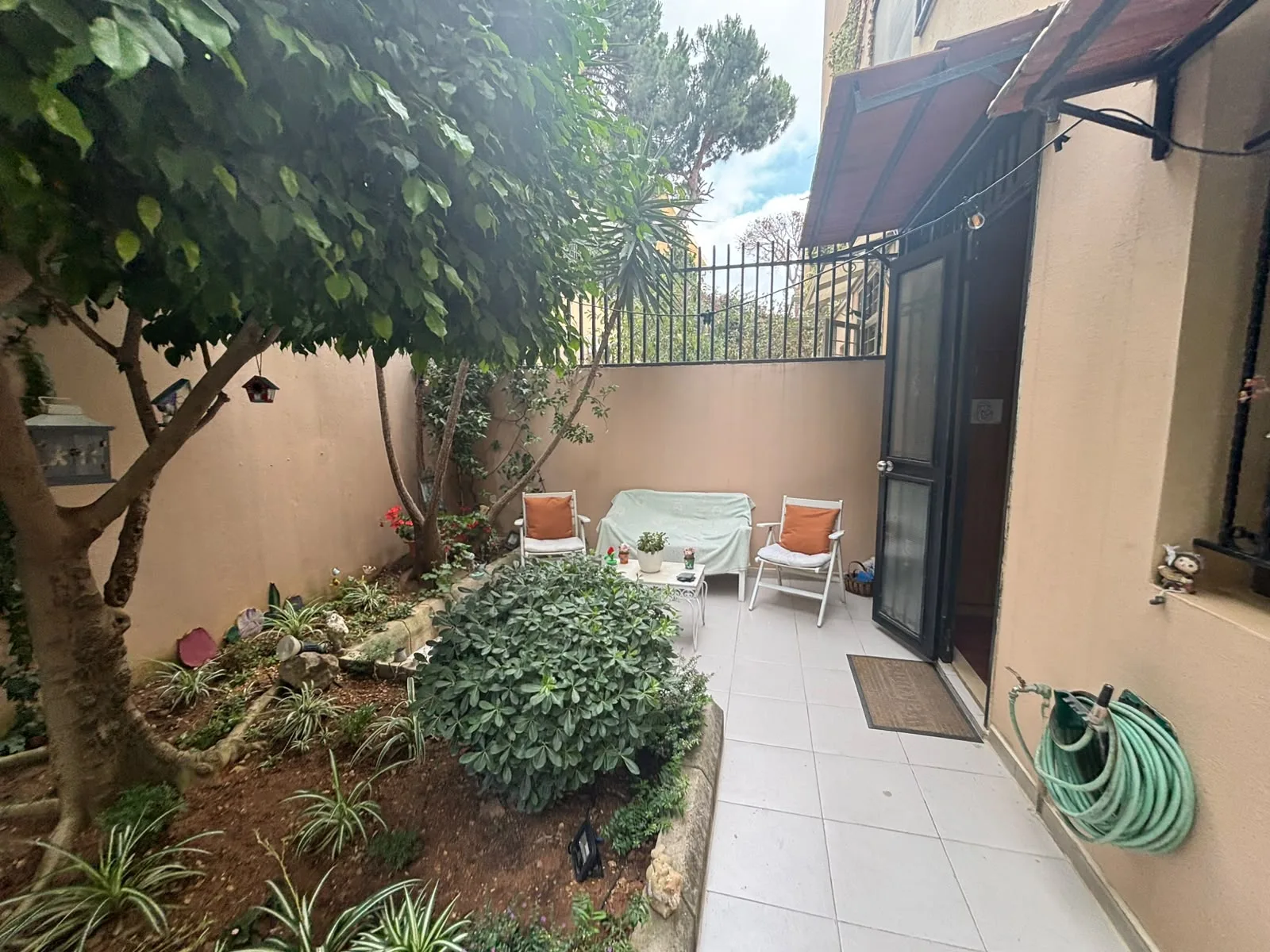 Apartment for Sale in Mazraat Yachoua