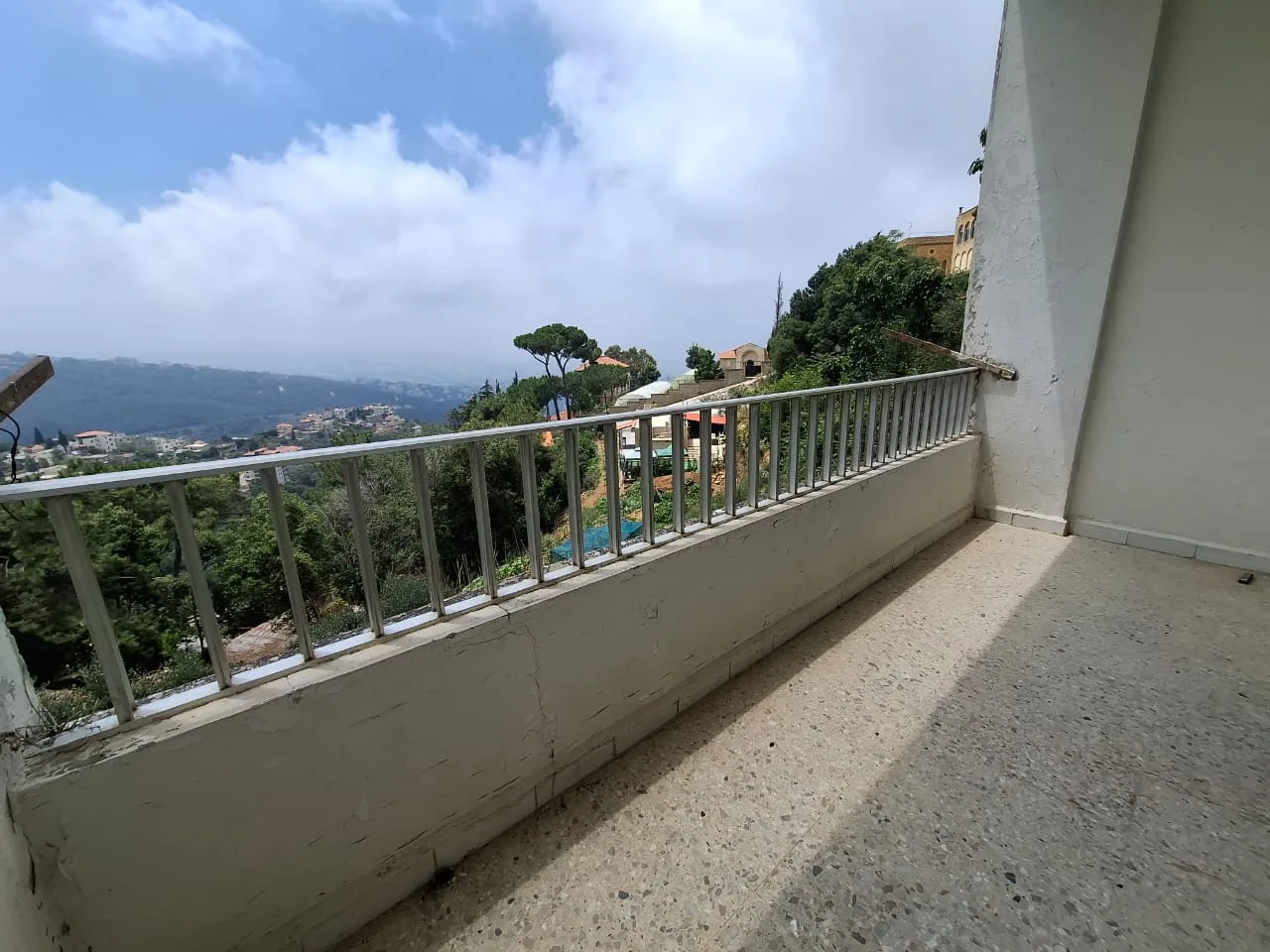 Apartment for Rent in Harissa — الصورة 2